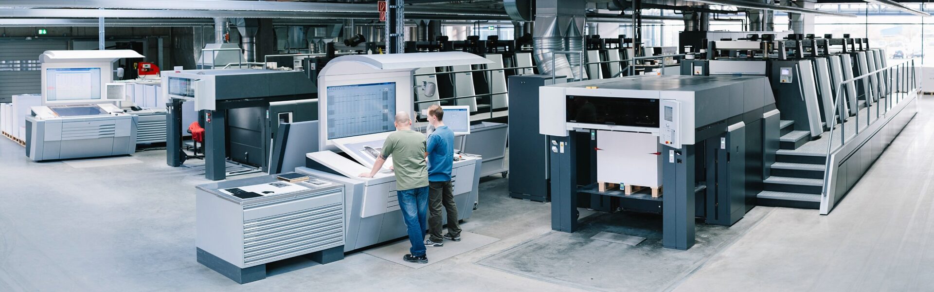 OM_Print_Detailseite_Druckerei-MW_Drucksaal-Maschinen-170328-015